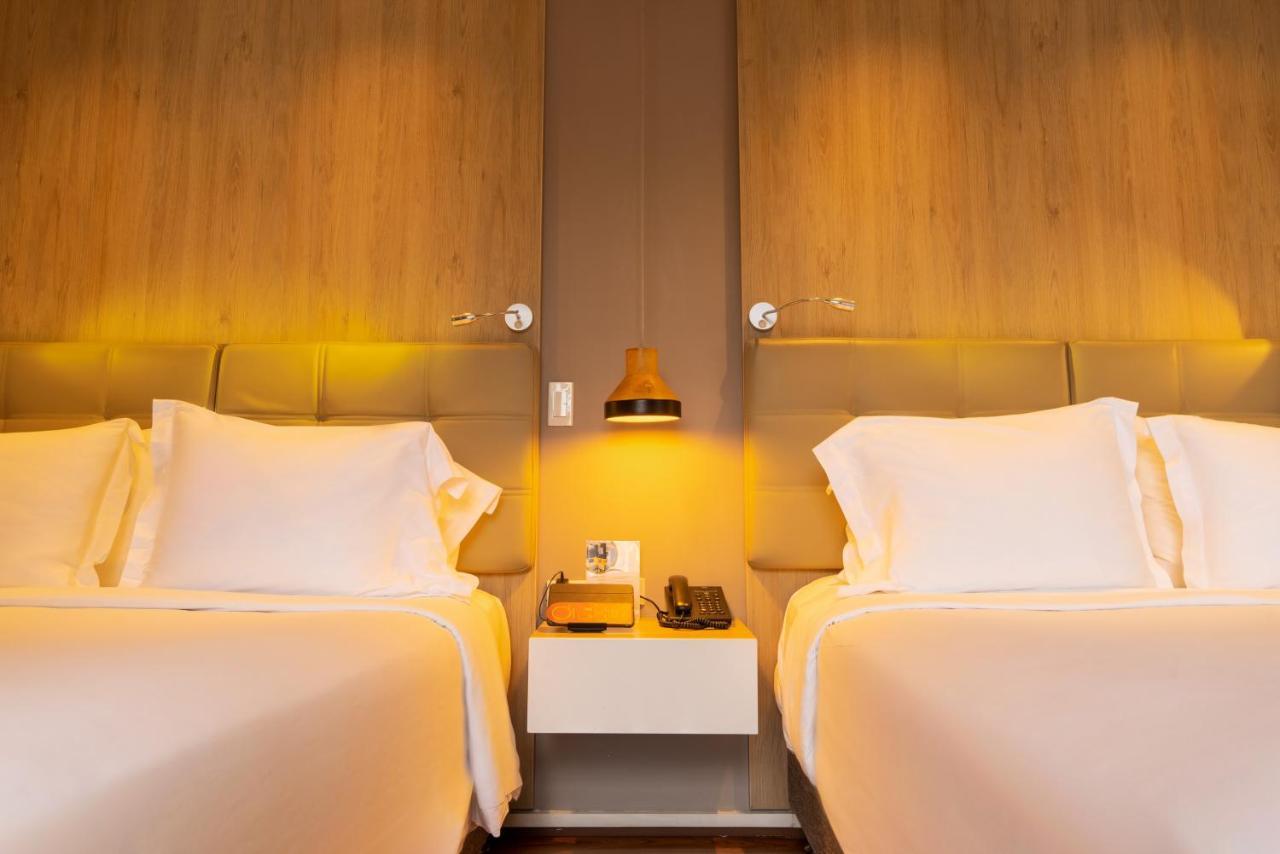 מניזאלס Quo Quality Hotel מראה חיצוני תמונה A room at the hotel